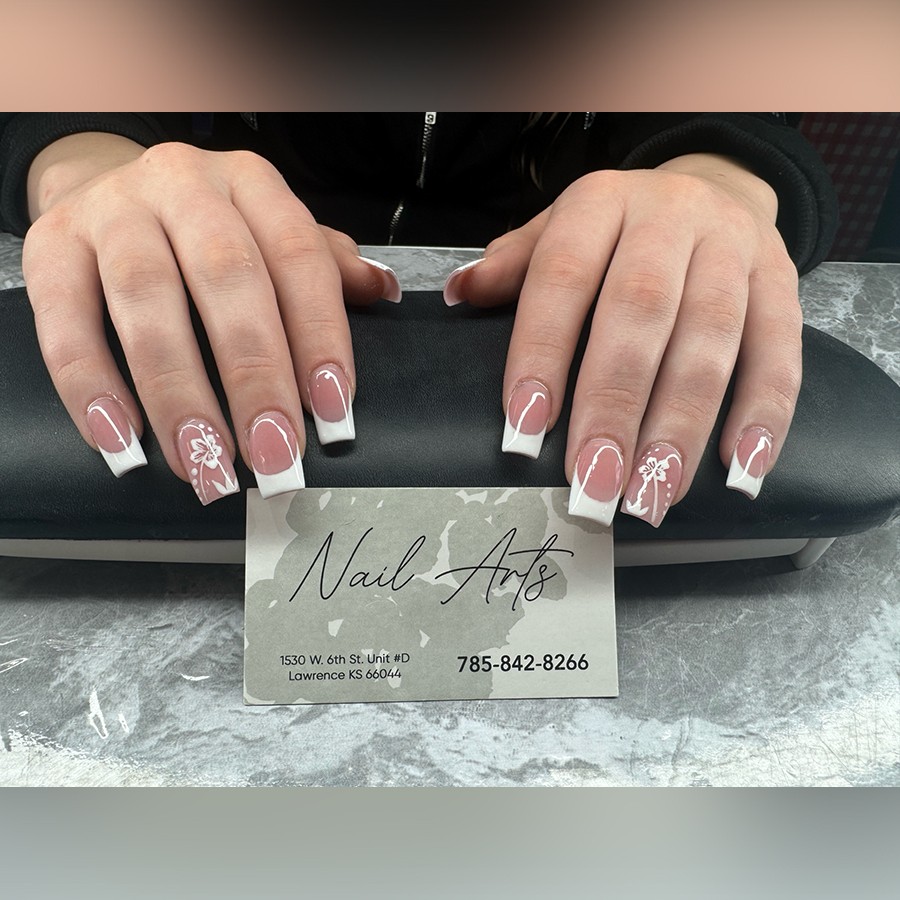 Nail Arts - Nail Salon in Lawrence, KS 66044